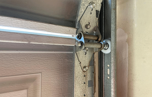 Garage door Key Signs Your Garage Door Rollers Need Attention